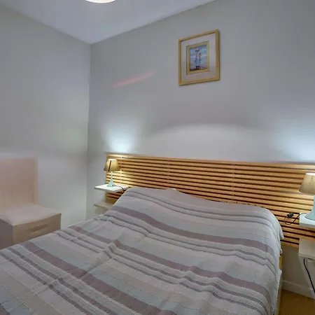 T2 Avec Balcon Et Parking A - Fr-1-841-12 アパート *